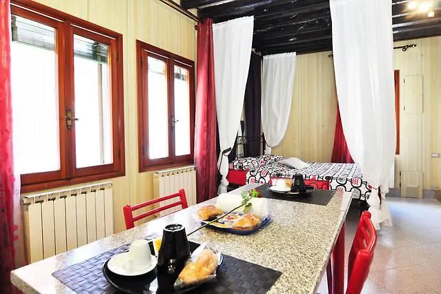 Mario Apartment 1000 Venedig 0*,  Italien